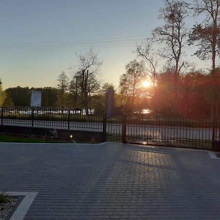 Domki Przy Jeziorze Wejsuny Ruciane-Nida Bagian luar foto